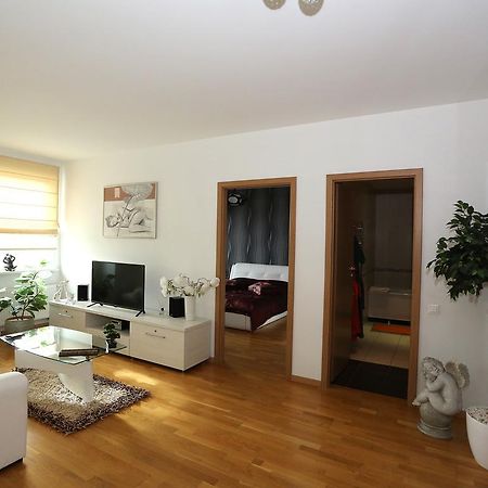 Apartments Panevezys Ngoại thất bức ảnh