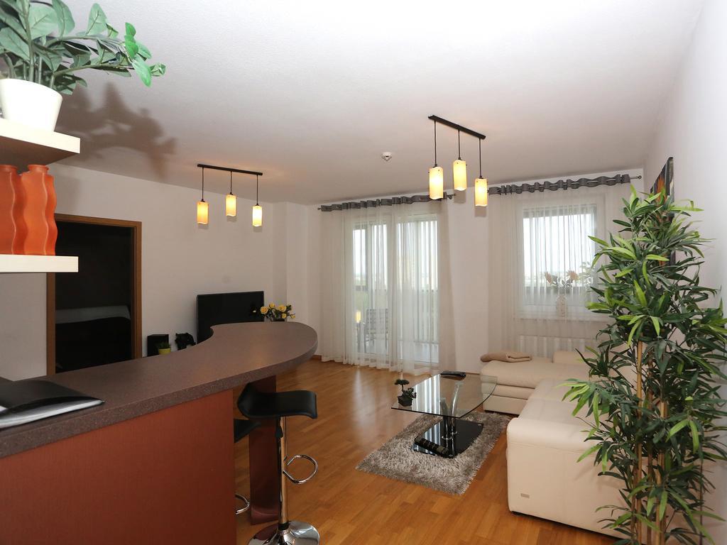 Apartments Panevezys Ngoại thất bức ảnh