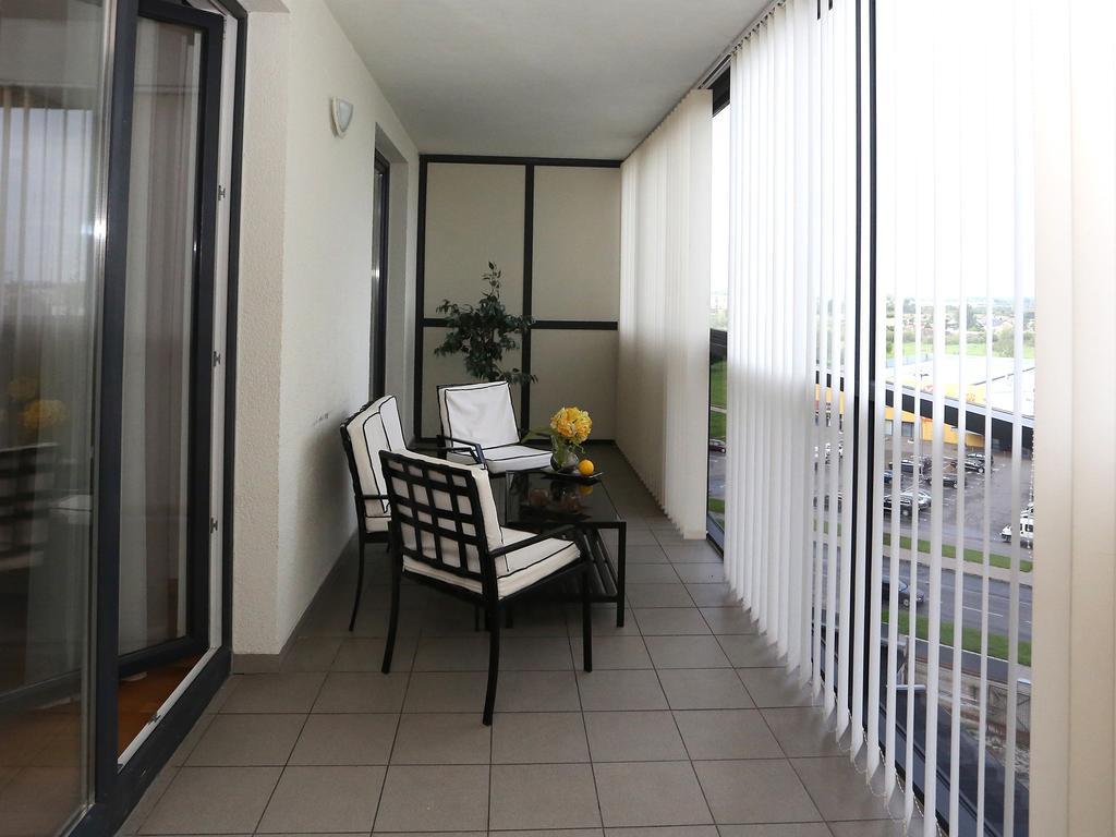 Apartments Panevezys Ngoại thất bức ảnh